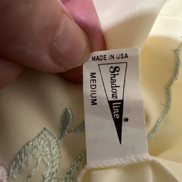 VTG Yellow Nylon Chiffon and Lace Nightgown Floral SZ M SHADOWLINE Embroidered - Picture 8 of 15